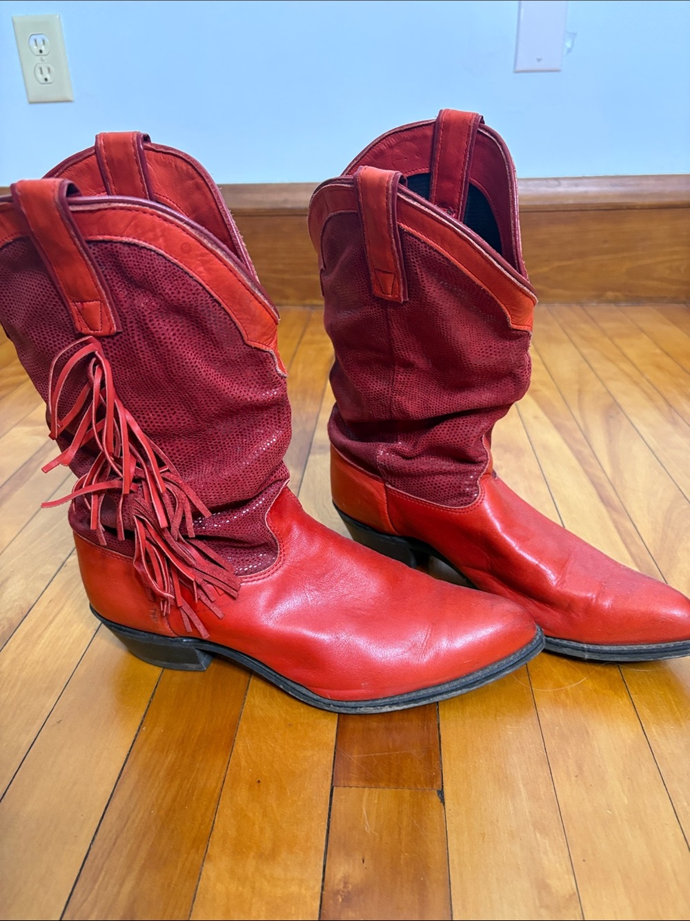 Vintage red Wrangler cowboy boots with fringe